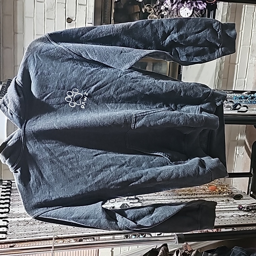 Nice Gildan Pawz hoodie size small